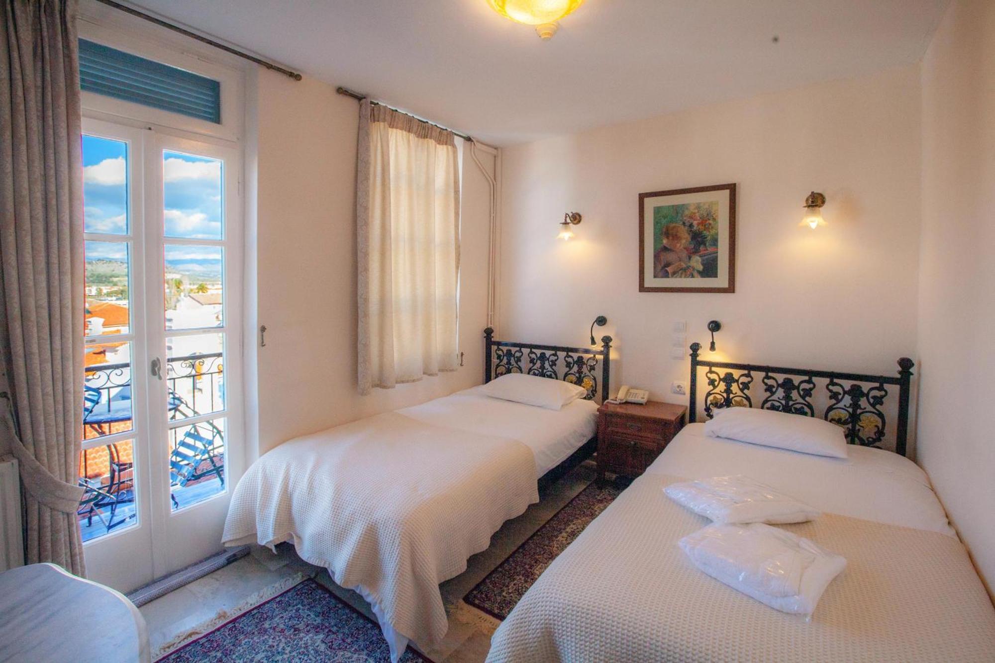 Byron Traditional Hotel Nafplio Quarto foto