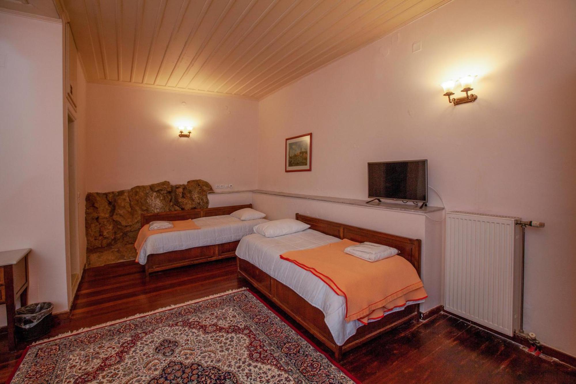 Byron Traditional Hotel Nafplio Quarto foto