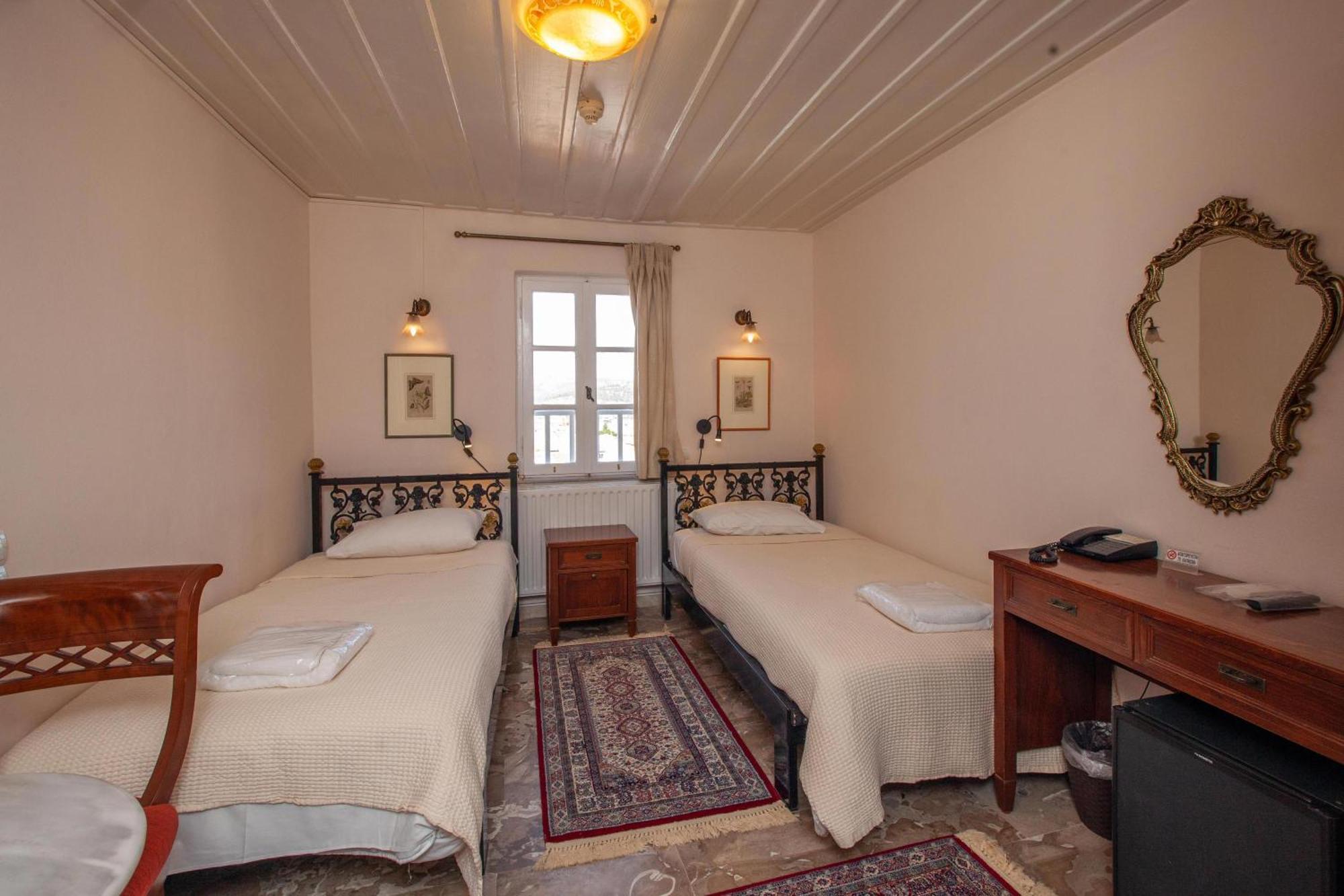 Byron Traditional Hotel Nafplio Exterior foto