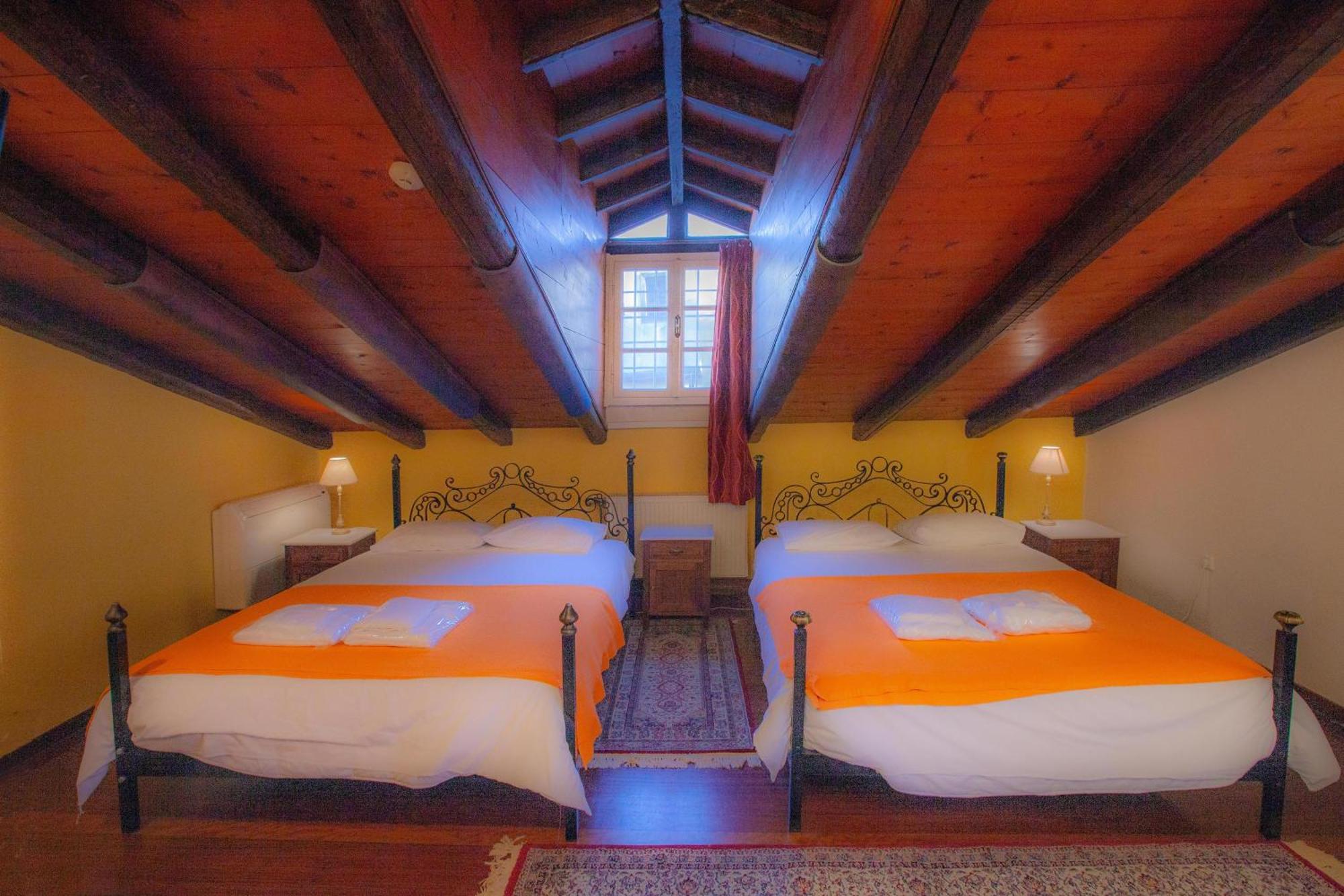 Byron Traditional Hotel Nafplio Quarto foto